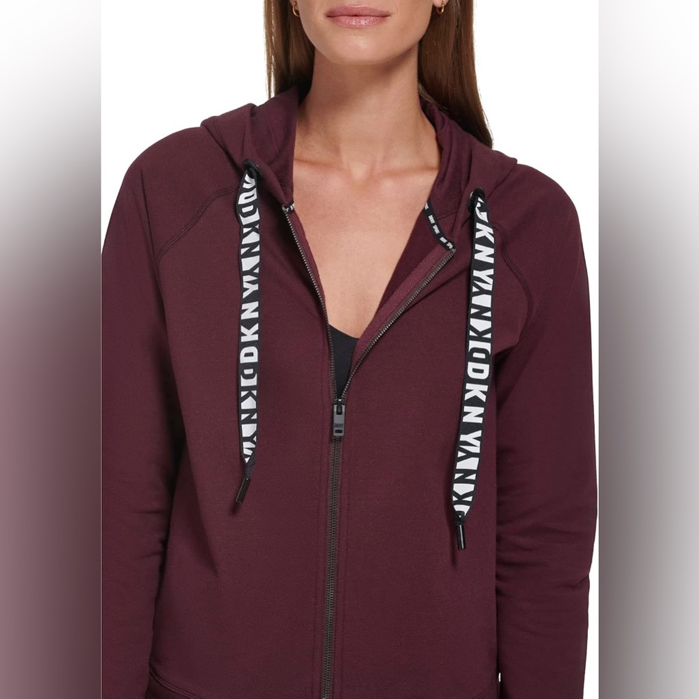 DKNY Sport full zip hoodie with logo across back size M Blackcurrant NWT